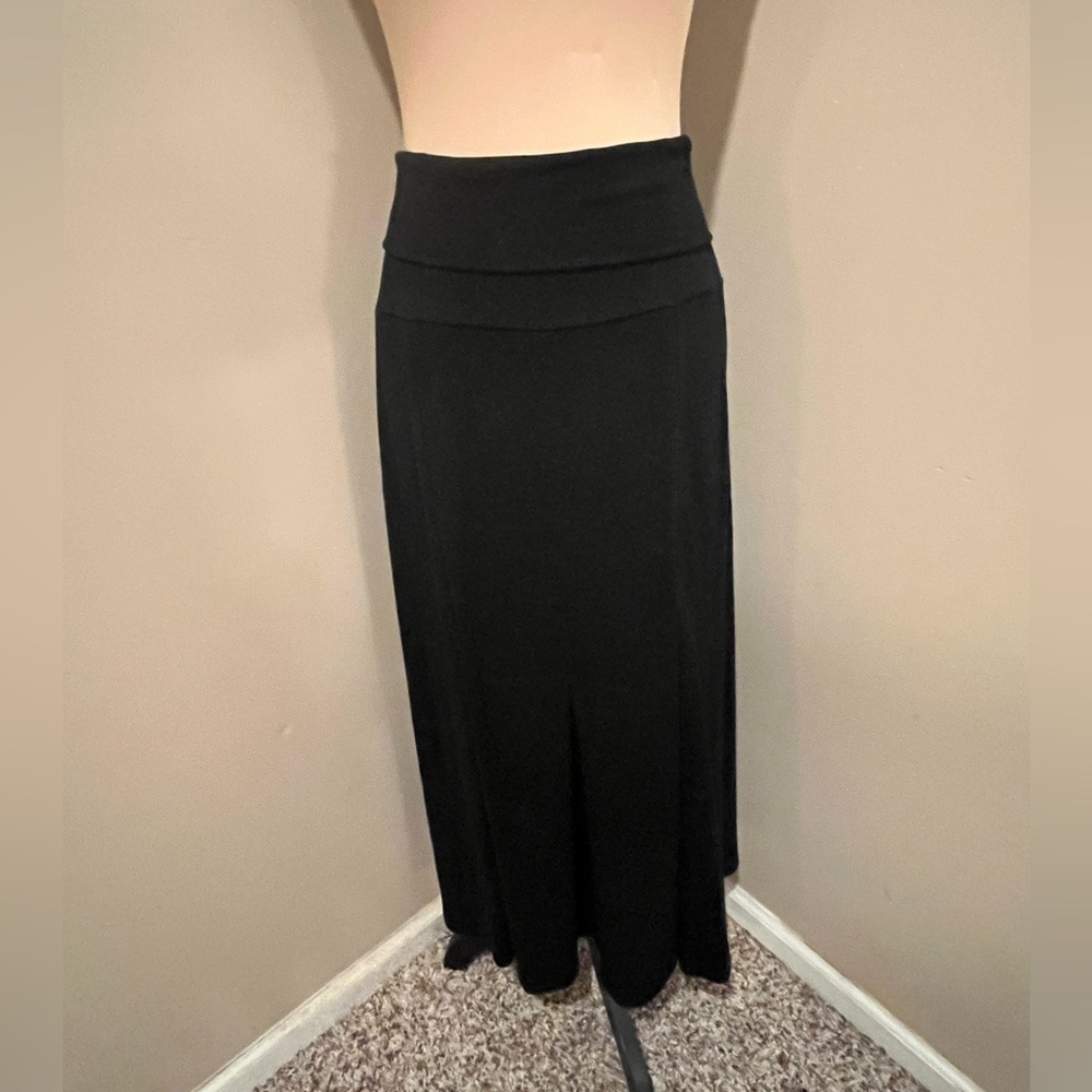 CABI Black Inverted Pleat pull-on Maxi Skirt, size XL